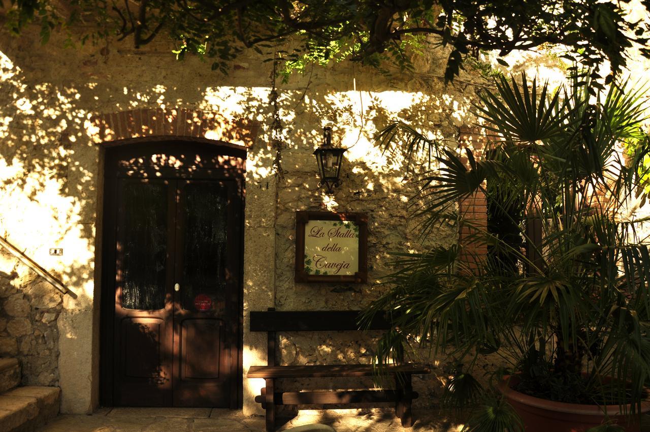 La Caveja Hotel Pietravairano Екстериор снимка